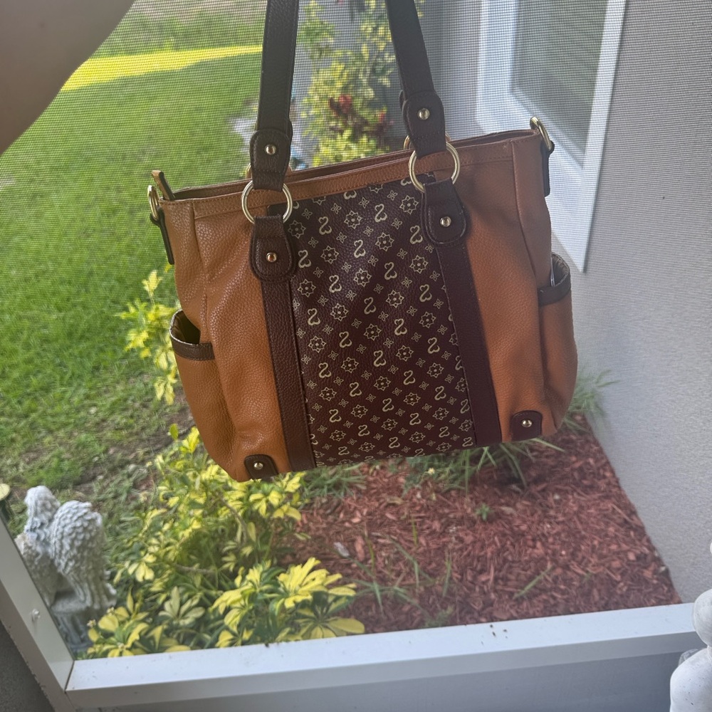 Jane Seymour Open Hearts Signature handbag with box - Picture 5 of 13